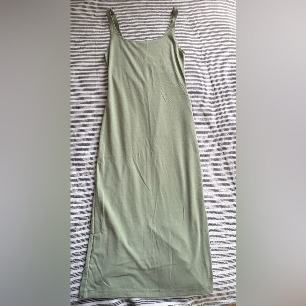 Zara Bodycon Tank Midi Dress with Slit in Back - Picture 2 of 2